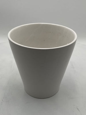 TAG White Ceramic Planter w/ Weep Hole