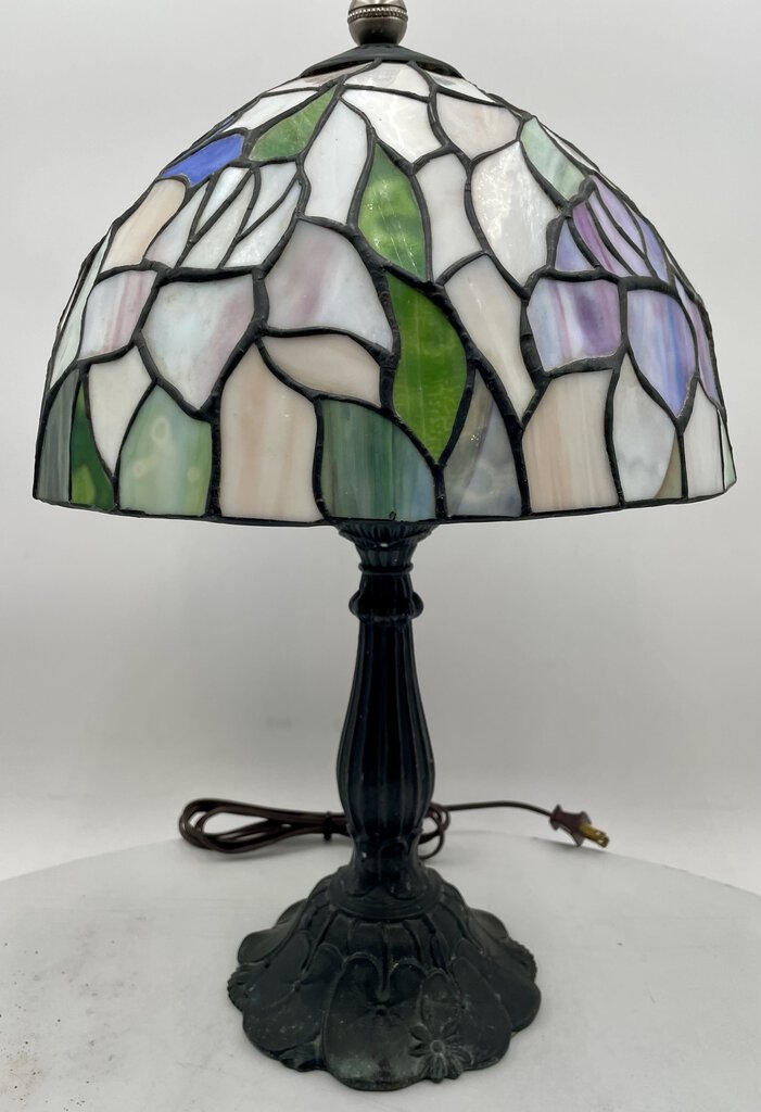 Tiffany Style Stained Glass Round Bronze Base Desk Lamp