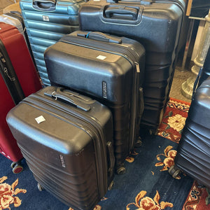 3 Piece American Tourister Luggage