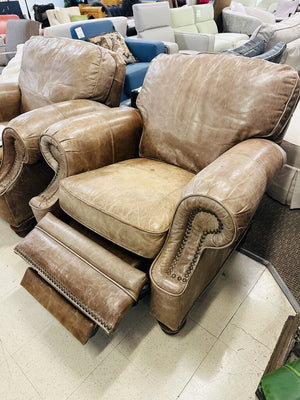 BarcaLounger Leather Recliner Chair MSRP $1800