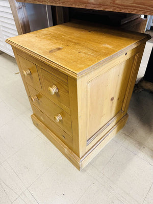 Acacia Wood Nightstand 21x21x27