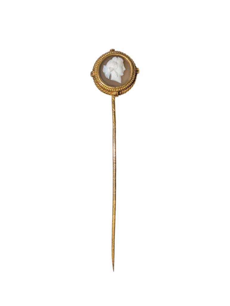 Cameo Gold Pin 18k Gold