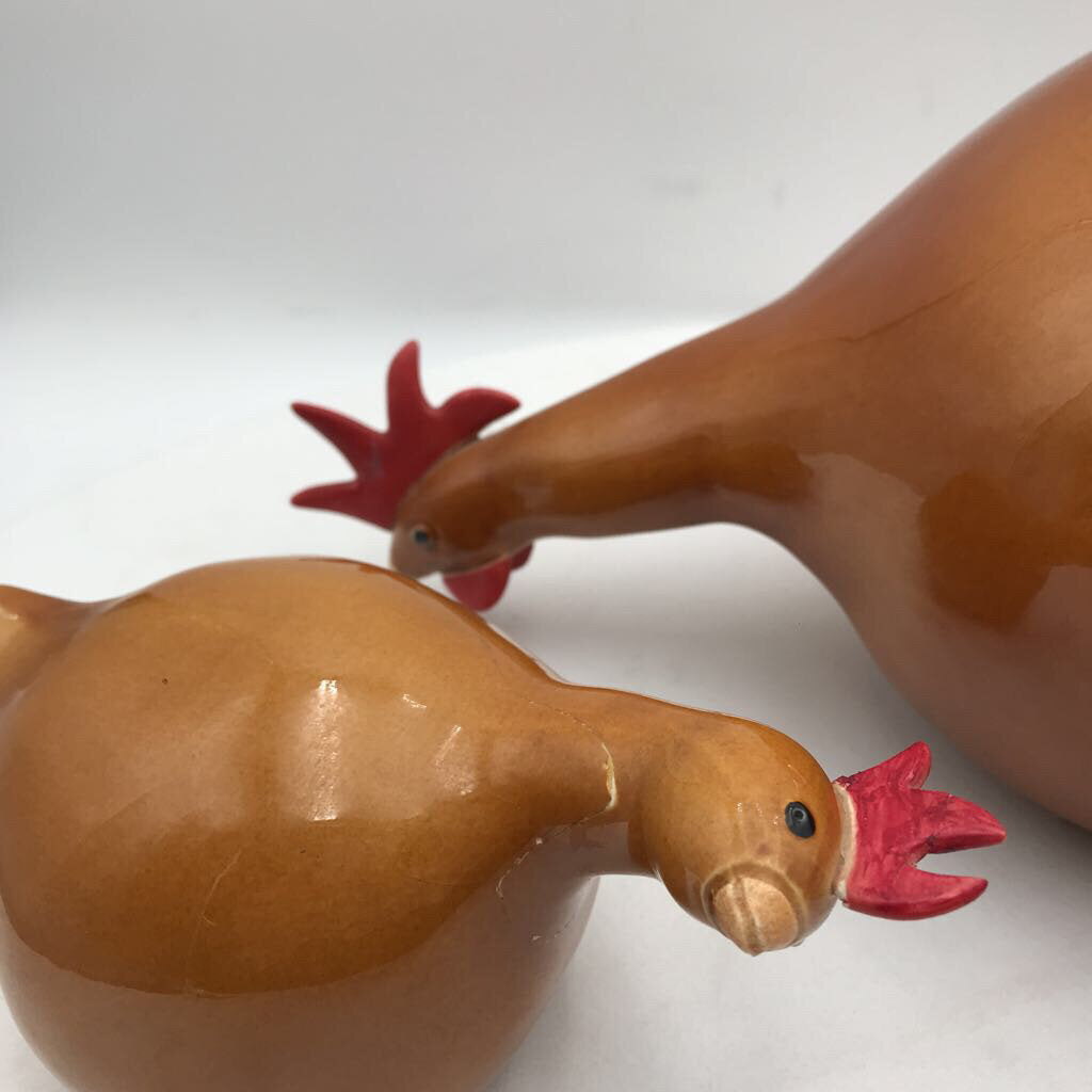 Catherine Hunter Longchamp Porcelain Chicken Pair (Minor Chip)