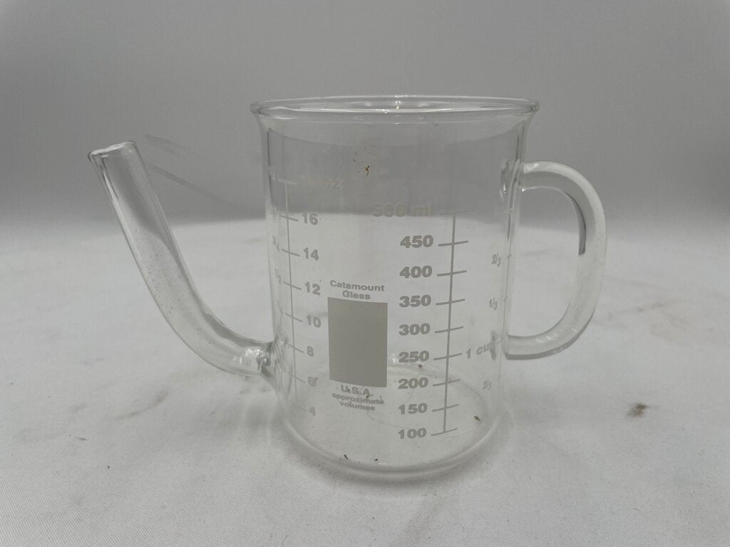 Catamount Glass Liquid Separator Spouted Measuring Cup