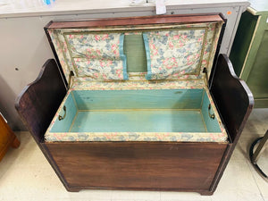 Antique Blanket Chest 16x36x30