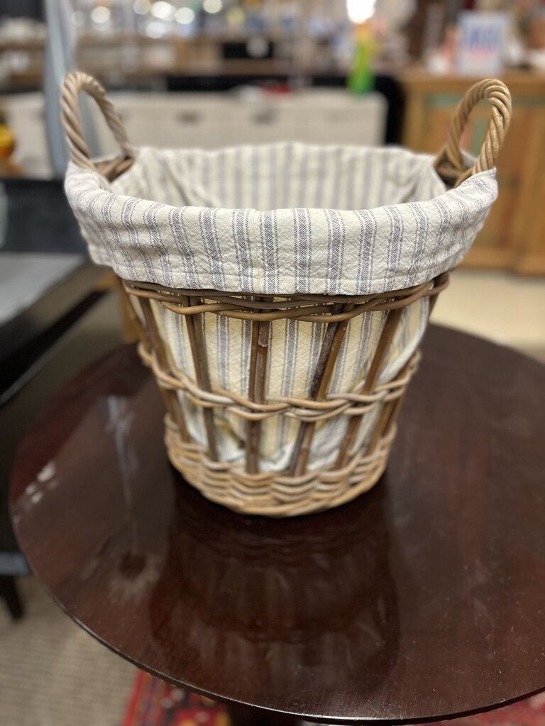 Rattan Laundry Basket With Handles + Liner 15x17
