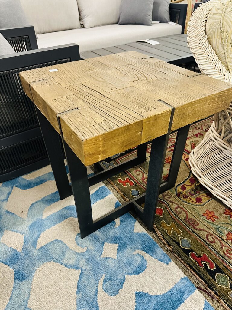 Rustic Side Table 22x22x24