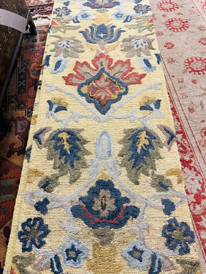 Safavieh Blossom Runner Rug 2'.3 x 8'