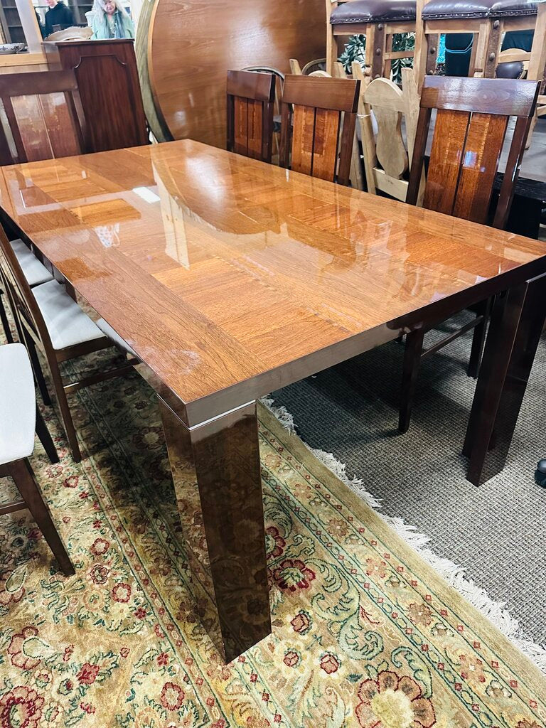 Italian Design High Gloss Dining set ( table + 2 leaves + 8 chairs) table 81x41 + two 18" leaves18