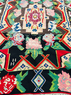 Vintage Bessarabian Black Red Green Wool Kilim Rug 95x126