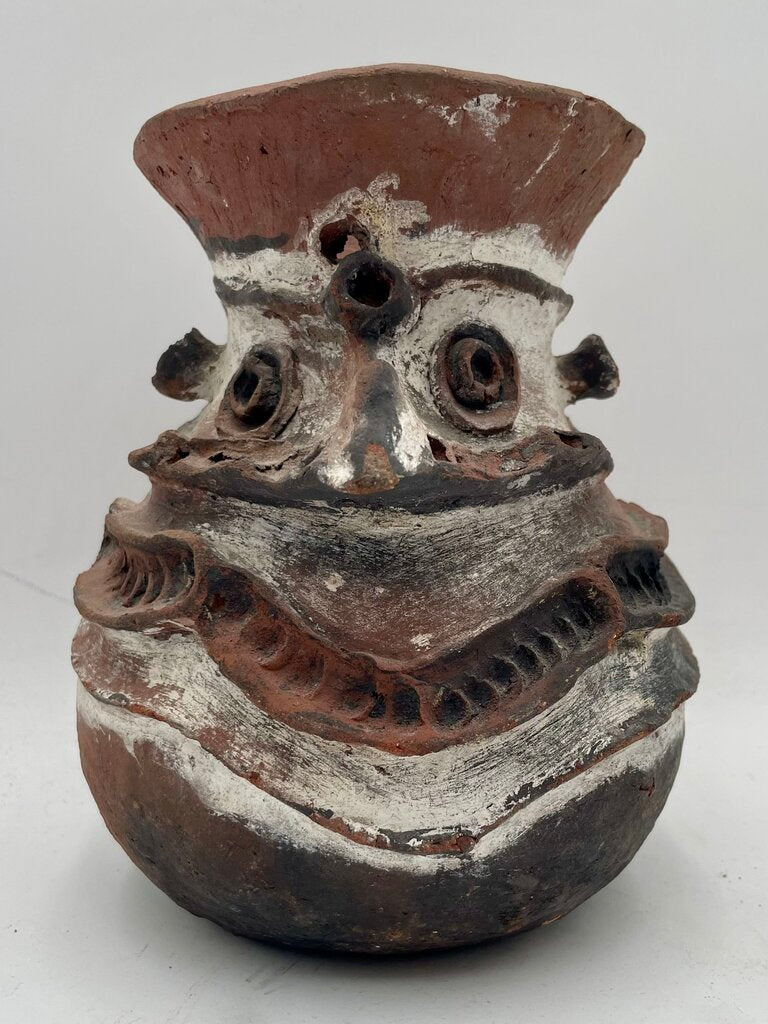 Papua New Guinea Chambri Aibom Damarau Pottery Jar