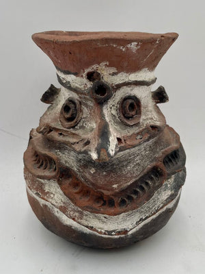 Papua New Guinea Chambri Aibom Damarau Pottery Jar
