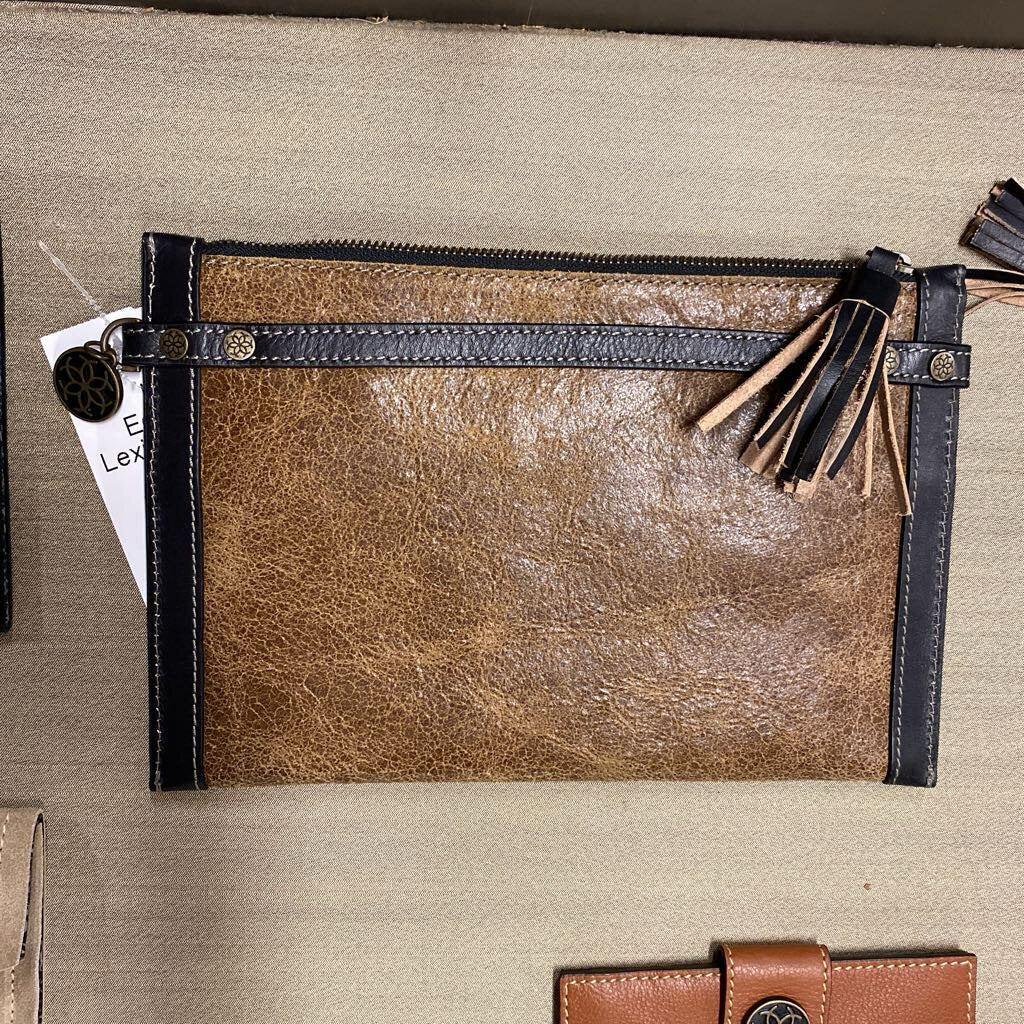 Urban Equestrian Lexington Clutch by Miss Daisy's Consignment & Auction House