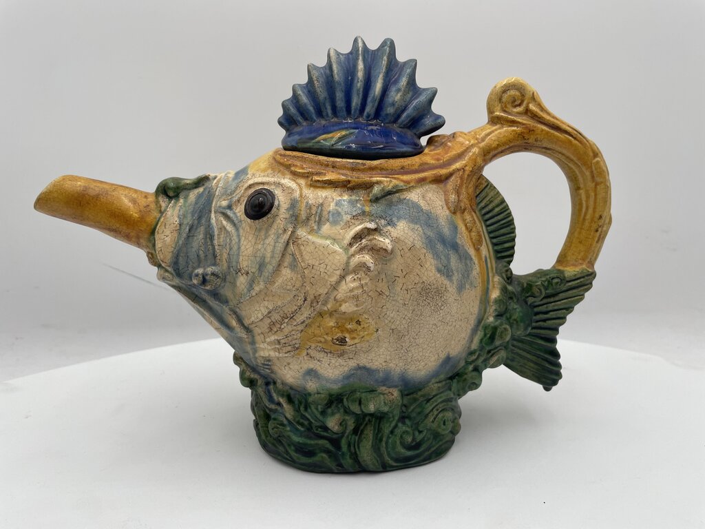 Replica Minton 1870's Spiny Fish Majolica Decorative Lidded Tea Pot (2Pcs)