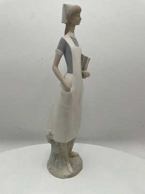 Lladro Spain Porcelain Figural Nurse #29
