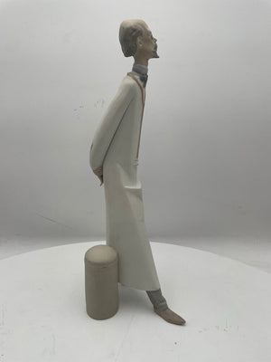 Lladro Spain Porcelain Figural Doctor #26