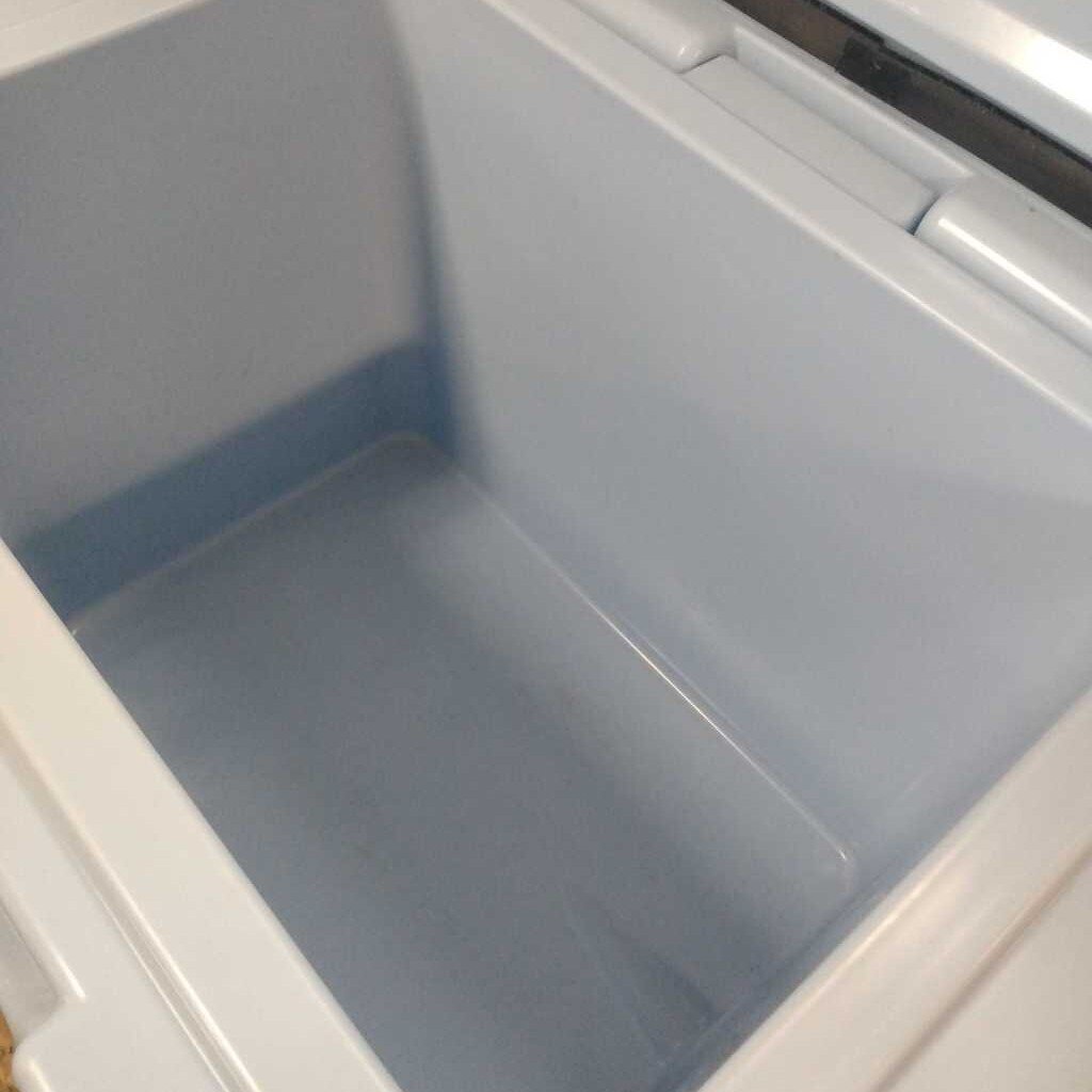 Yeti Cooler Roadie 20 Ice Blue Cooler