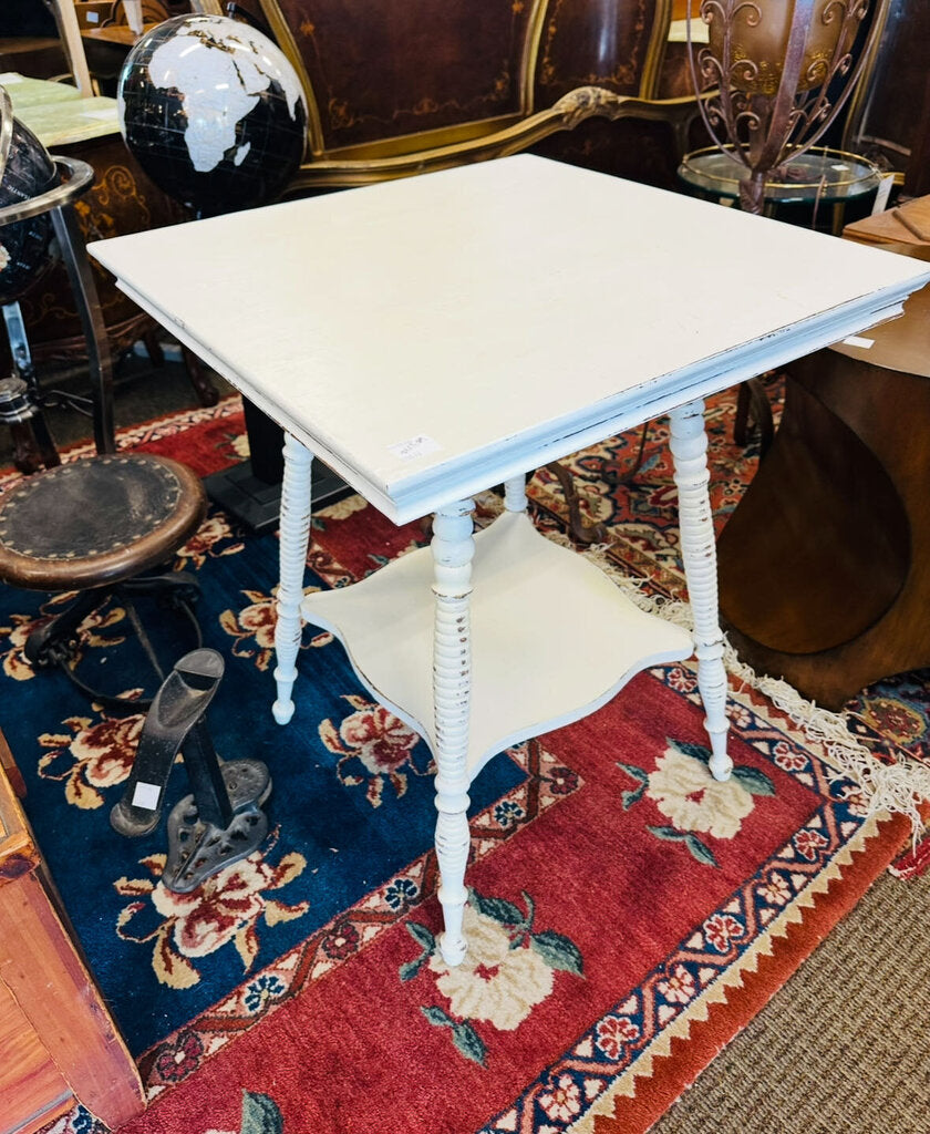 White Side Table With Turned Legs 24x24x29