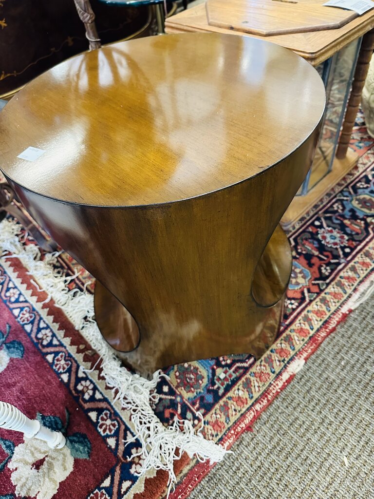 Modern Round End Table 20x23