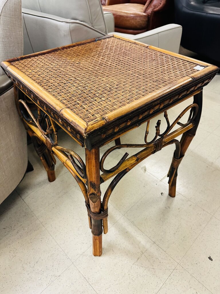 Bamboo Side Table 20.5x20.5x26.5