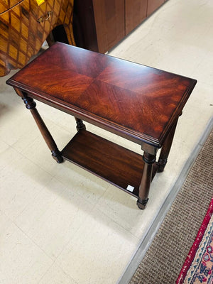 Lark Manor Leann End Table MSRP $377 (24x12x25)
