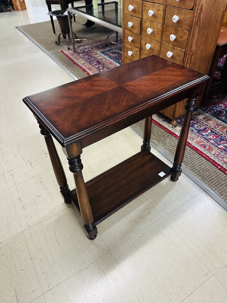 Lark Manor Leann End Table MSRP $377 (24x12x25)
