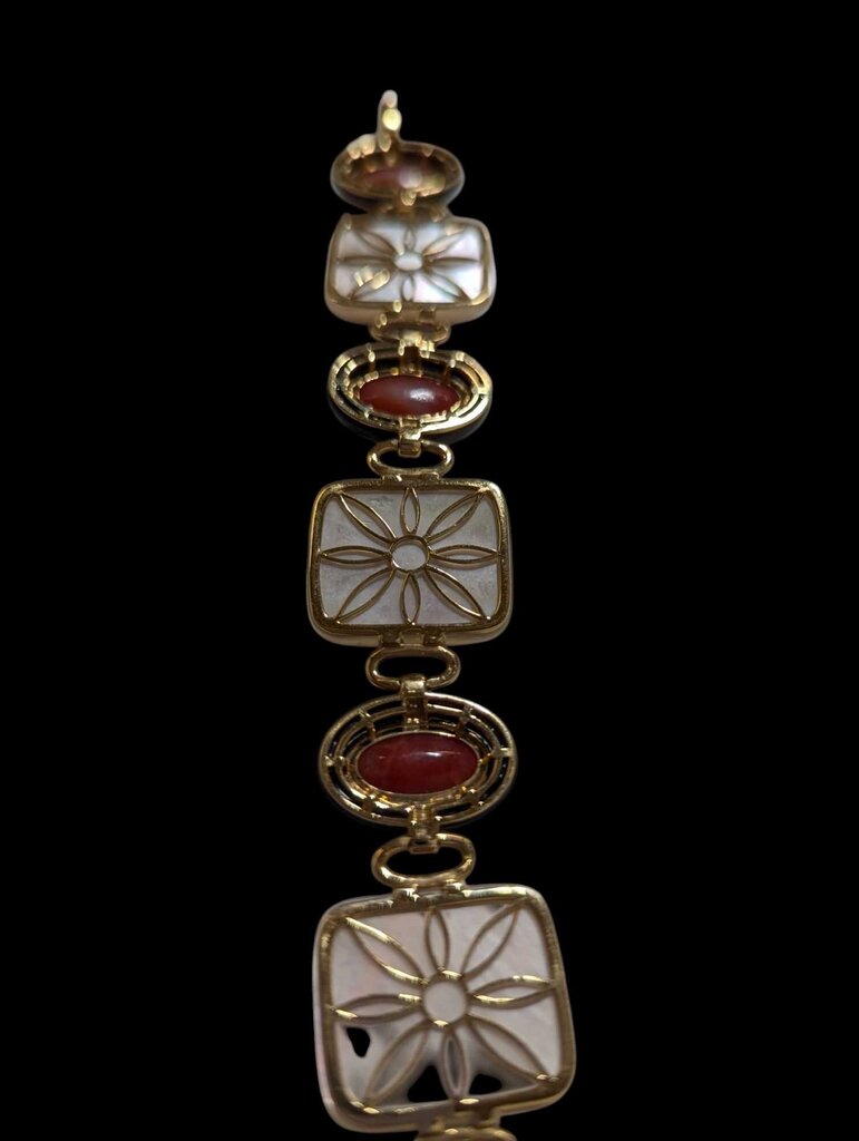 Bracelet w/ Coral, Diamond, Mother of Pearl & Black Onyx 18k yellow Gold