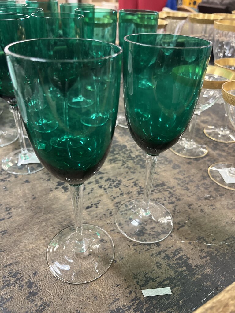 Vintage Emerald Teal Green Wine Glasses PAIR $10