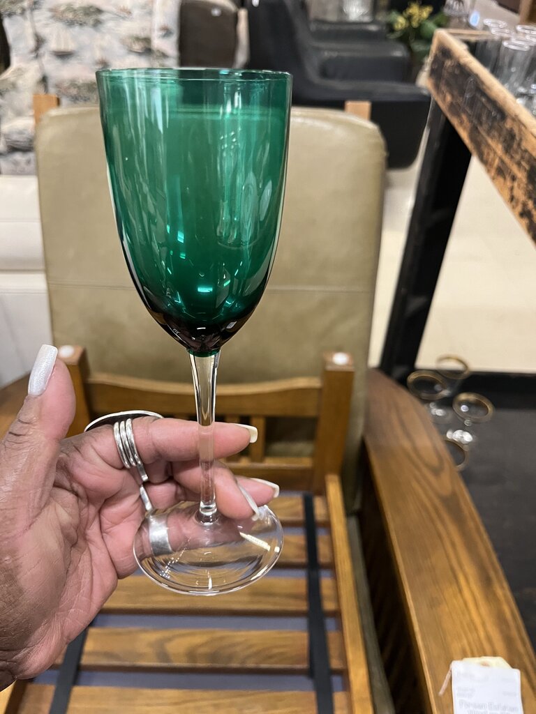 Vintage Emerald Teal Green Wine Glasses PAIR $10