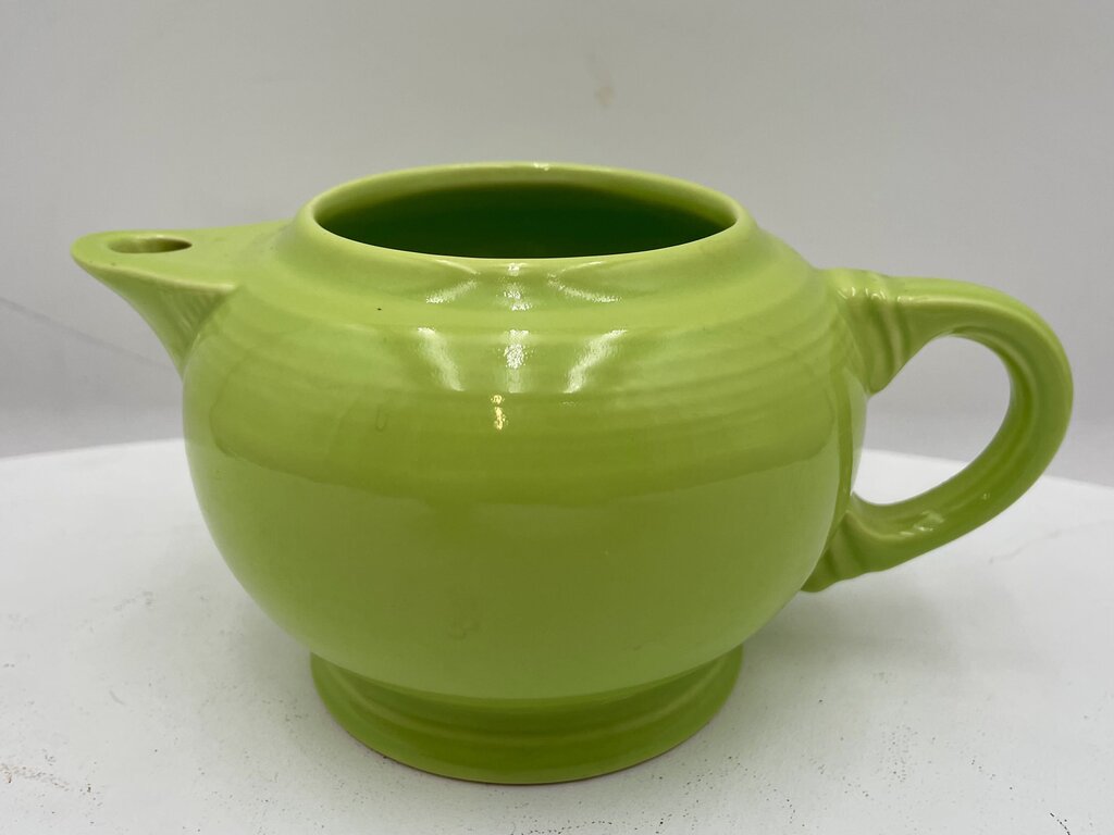 Fiesta Homer Laughlin Chartreuse Tea Pot (No Lid)