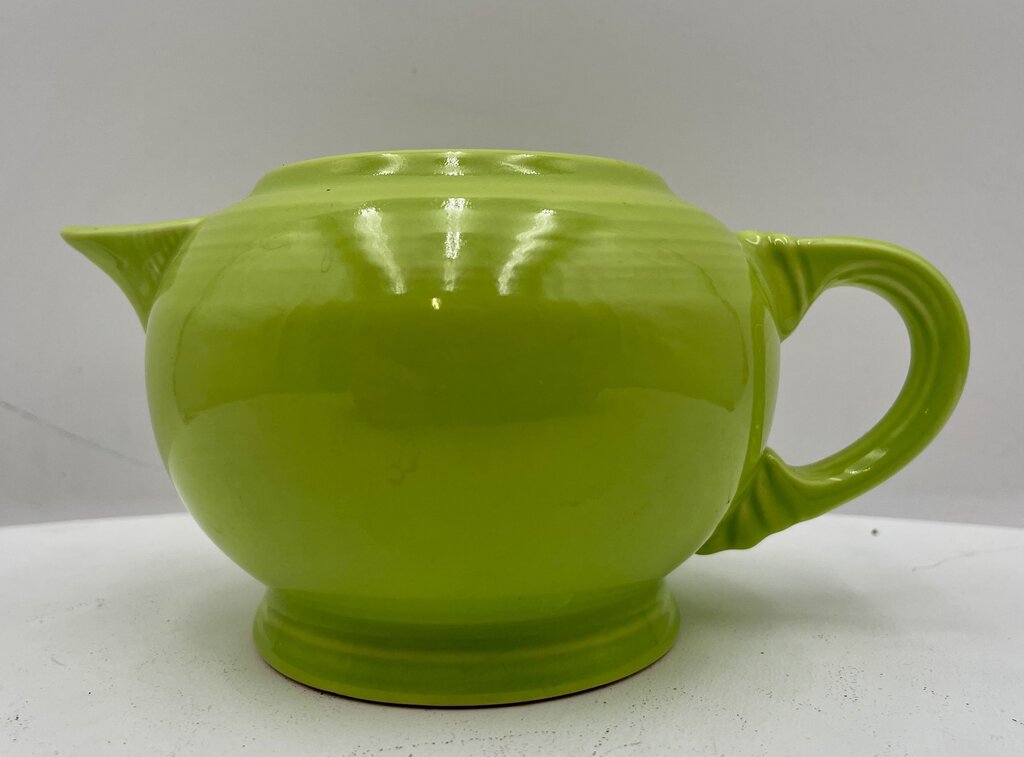 Fiesta Homer Laughlin Chartreuse Tea Pot (No Lid)