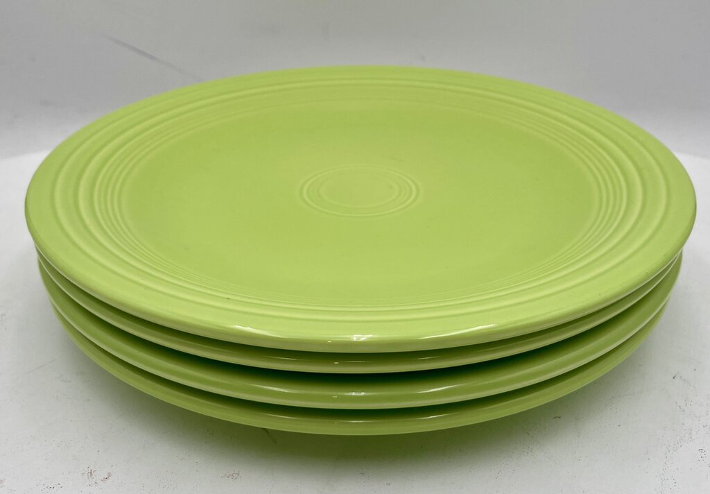 Fiesta Homer Laughlin Chartreuse Dinner Plate 10.5"