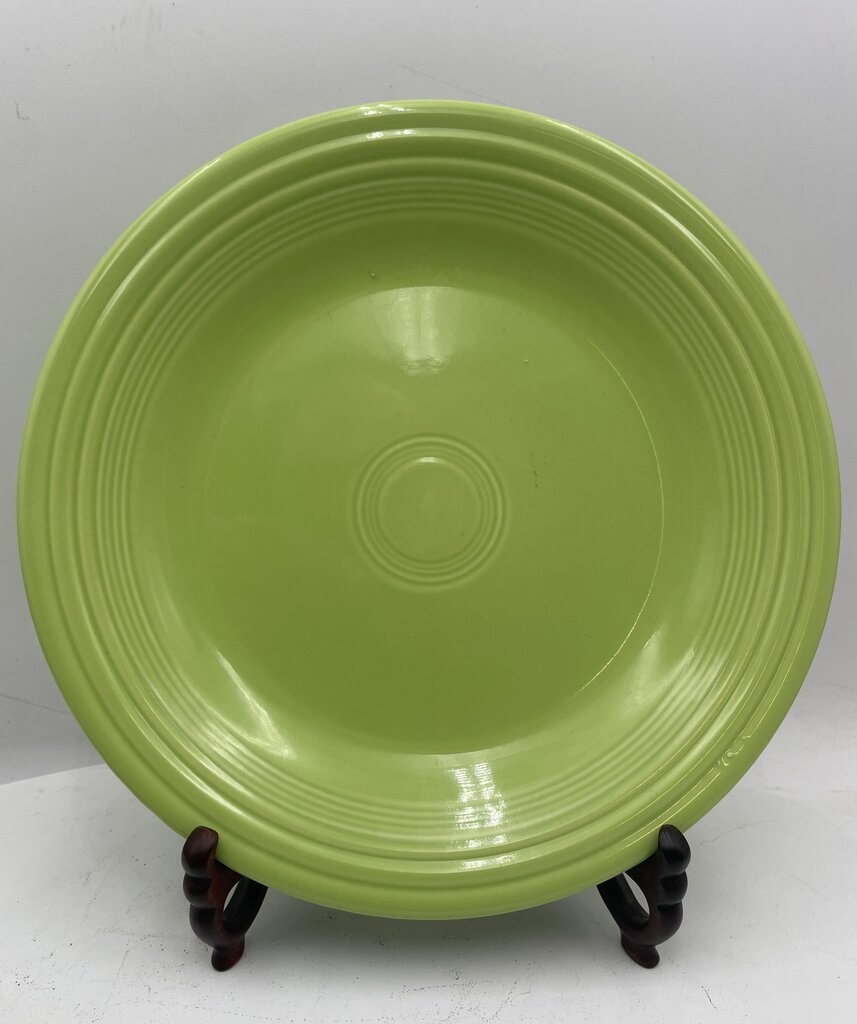 Fiesta Homer Laughlin Chartreuse Dinner Plate 10.5"
