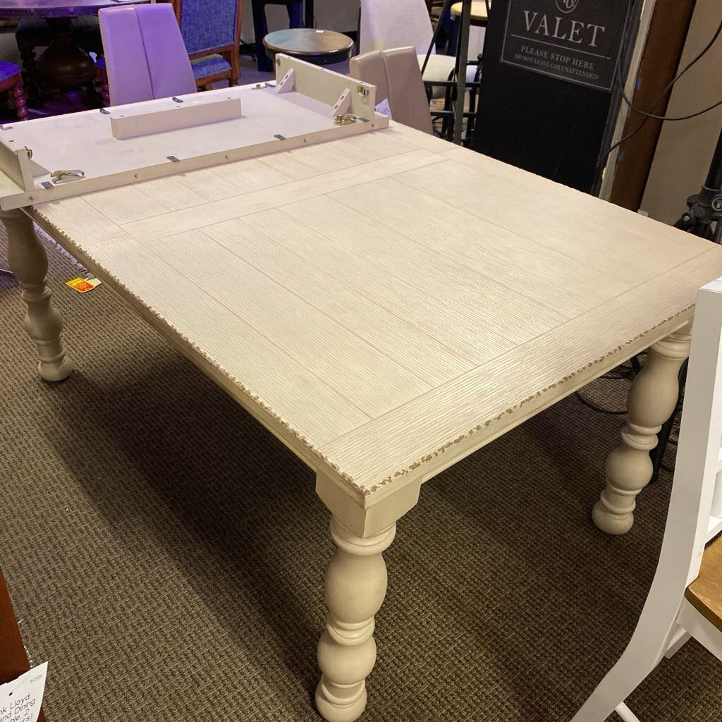 Aberdeen Weathered Extendable Dining Table 84x42x30