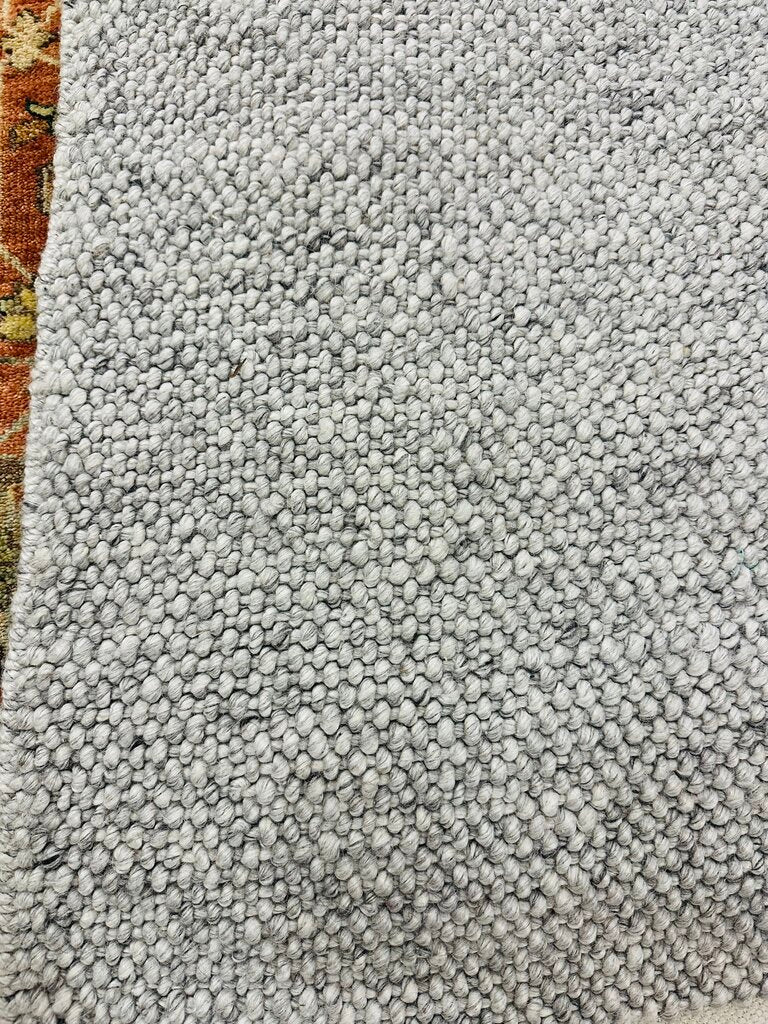 Restoration Hardware Delfina Wool 8 x 10 Rug MSRP $1700