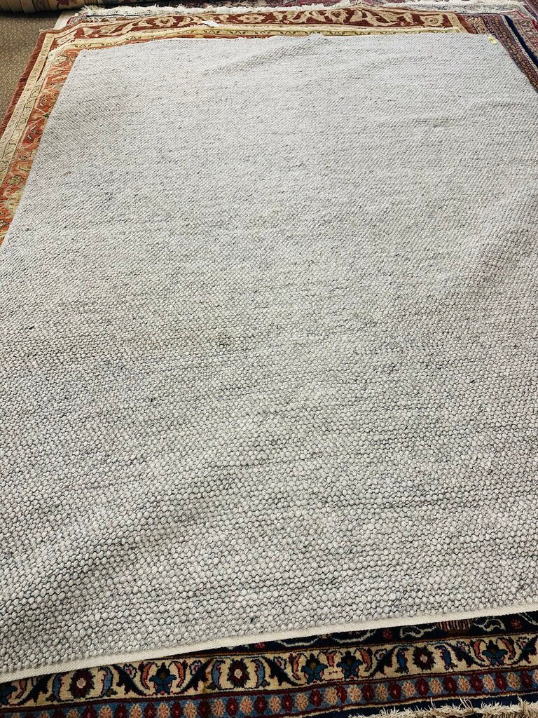 Restoration Hardware Delfina Wool 8 x 10 Rug MSRP $1700