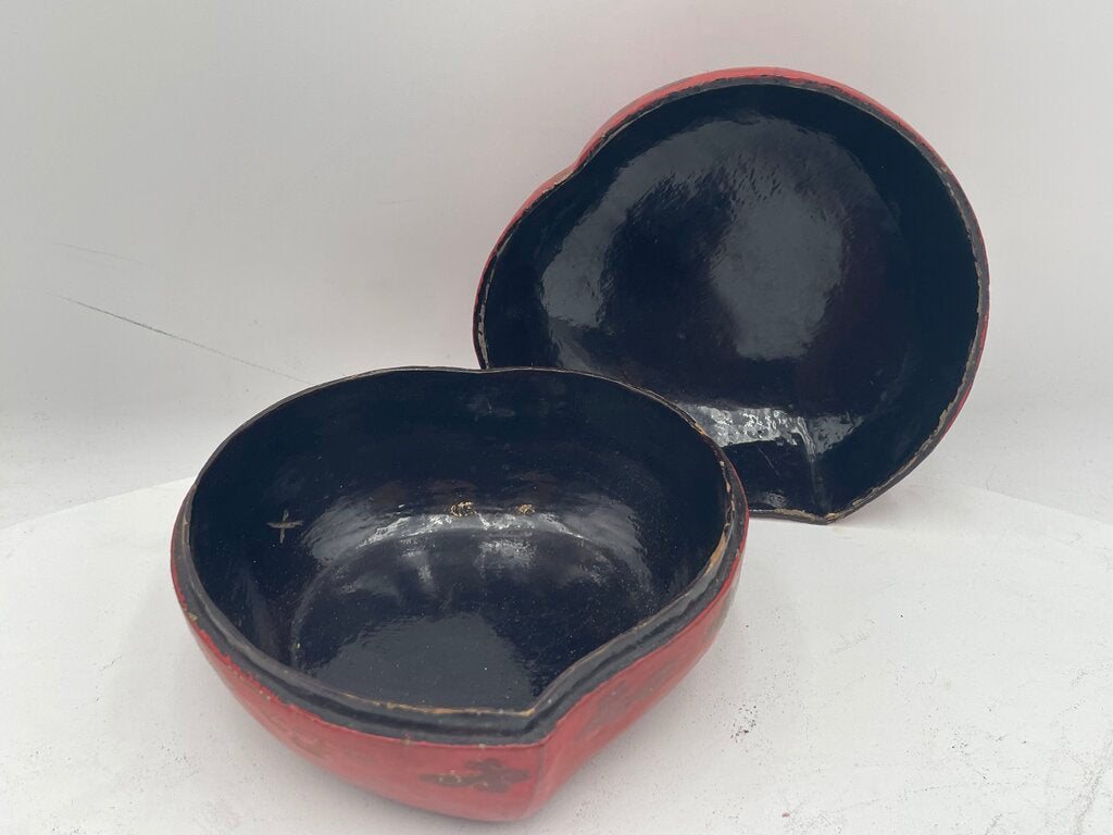 19th Century Chinese Papier-Mache & Wood Ash Red & Black Lacquered Hand Painted Food Dog Motif Peach Shaped Lidded Box