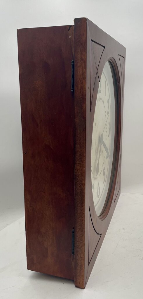 Seth Thomas Oak Case Electric Wall Clock