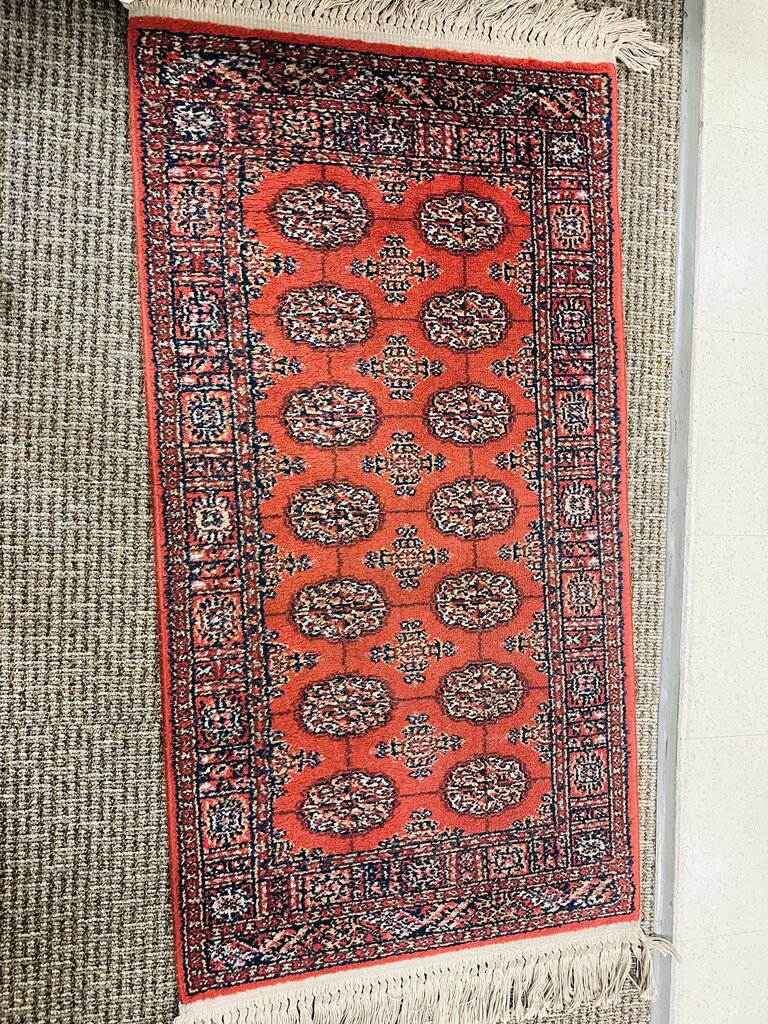 Karastan Bokhara Rug 2'.2" x 4'