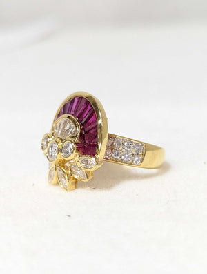 Ring 18k Yellow Gold Diamond & Ruby Ornate