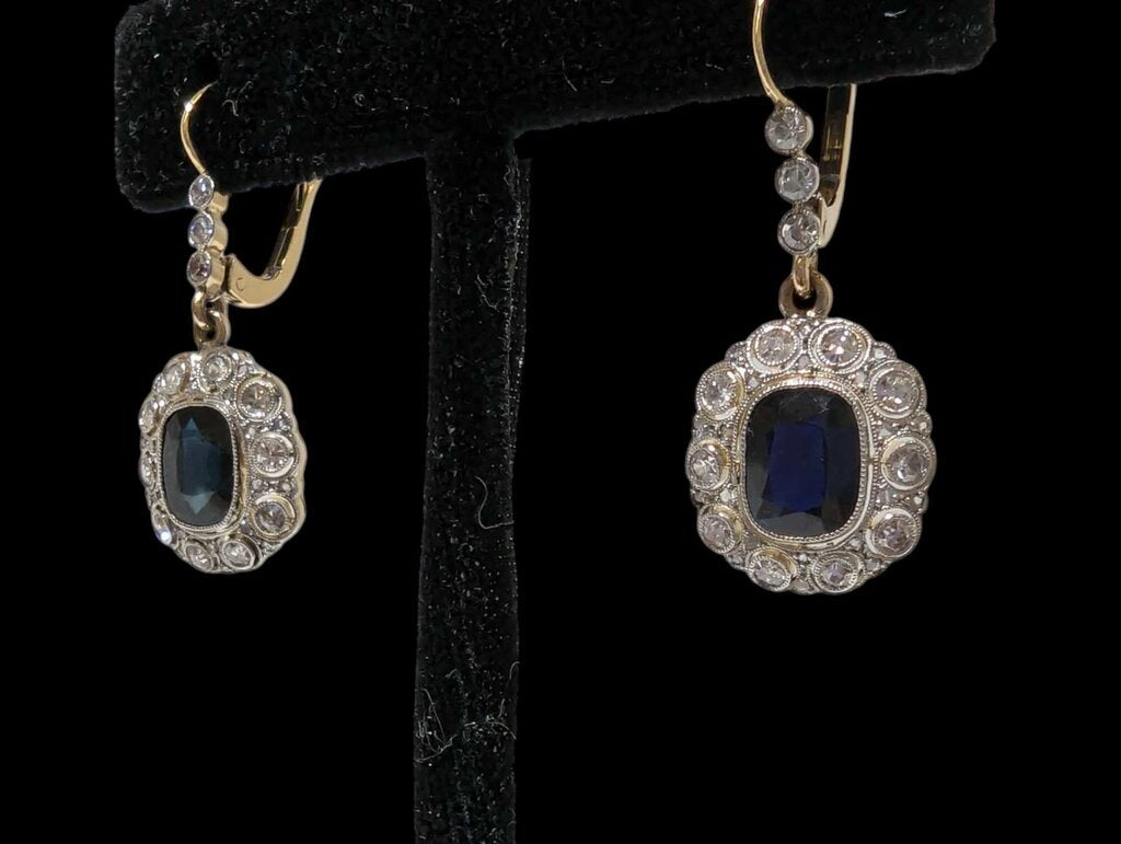 Earrings 18k Yellow Gold Sapphire w/ Diamonds
