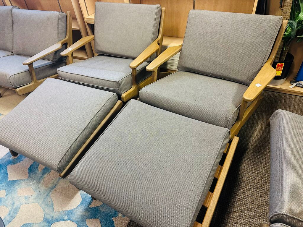 Gloster Bay Lounger Chair + Ottoman Orig $4400