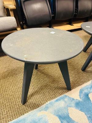 Loll Designs 18" Round Patio Table
