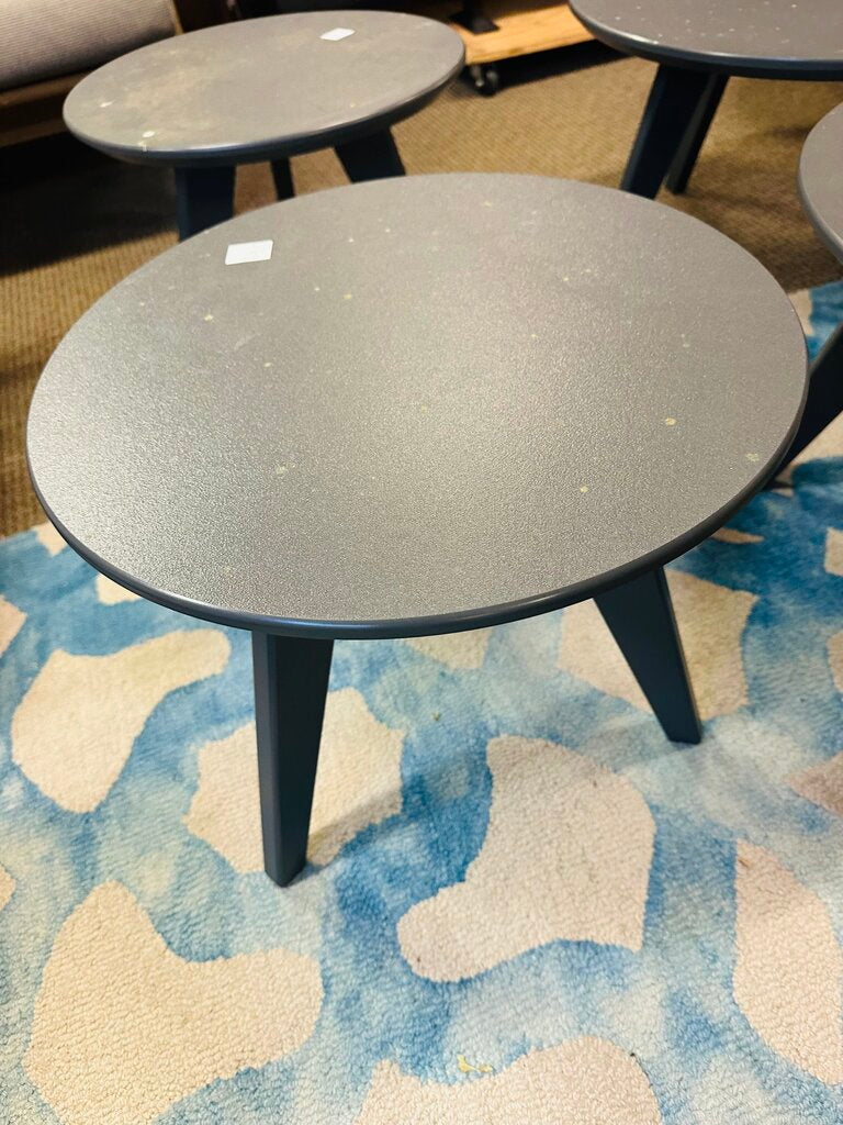 Loll Designs 26" Round Patio Table