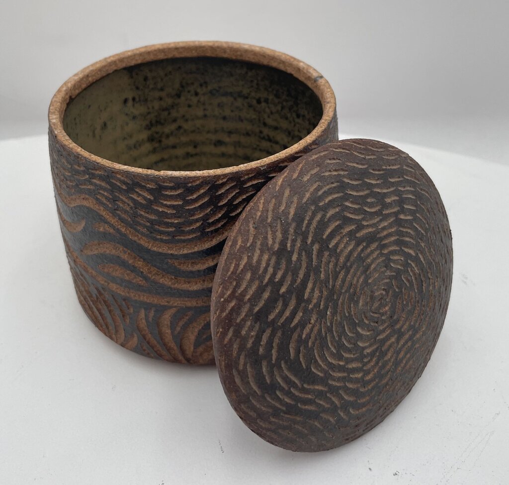 Dayle Rushall Pottery Brown Earth and Sea Lidded Terracotta Jar