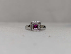 Ruby & Diamond Ring 18k White Gold (princess cut)