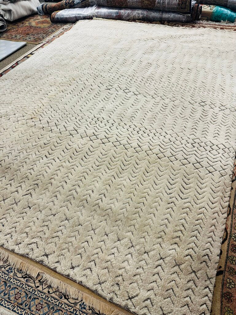 Marc Phillips Wool / Bamboo Rug 8'.11 x 11'.10