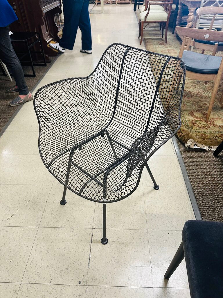 Woodard Mid Century Mesh Chair