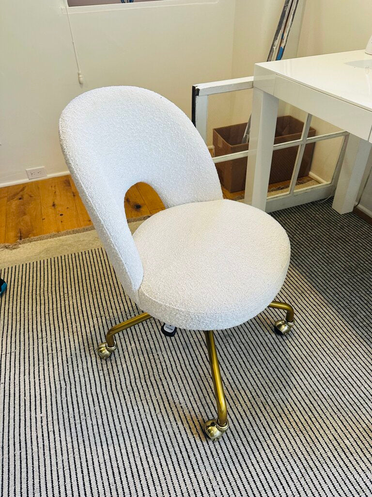 Pottery Barn White Teen Swivel Chair