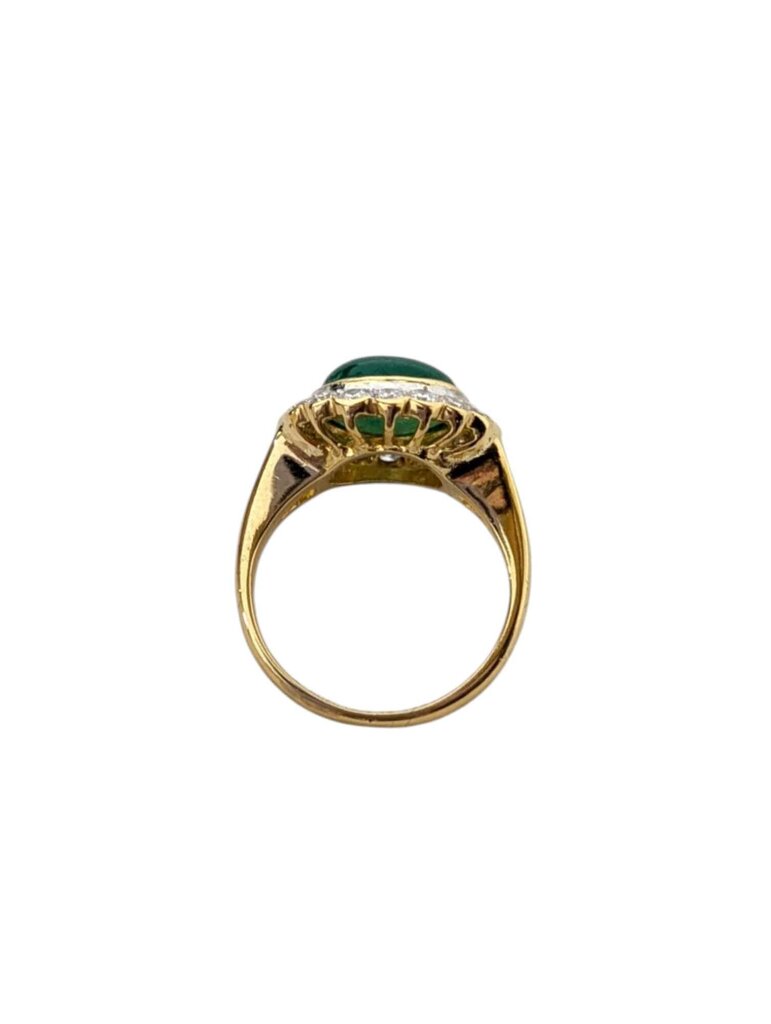 Dyed Quartzite w/ Diamonds Ring 18k Yellow Gold ( green stone )